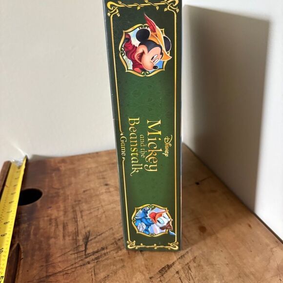 Disney Collector's Edition Mickey & the Beanstalk Game see info - Picture 9 of 9